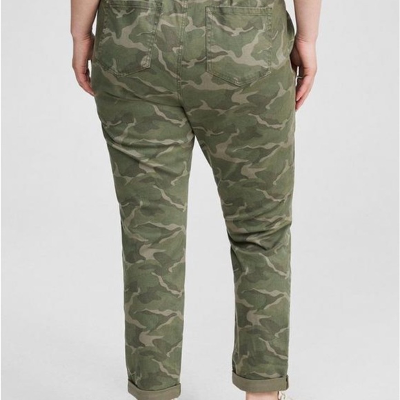 Torrid Weekend Boyfriend Stretch Twill Mid Rise Pant - Camo Cadet - Picture 2 of 12